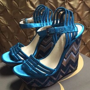 Turquoise Wedge